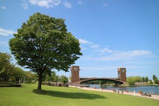 環水公園　富山駅から徒歩９分のオアシス